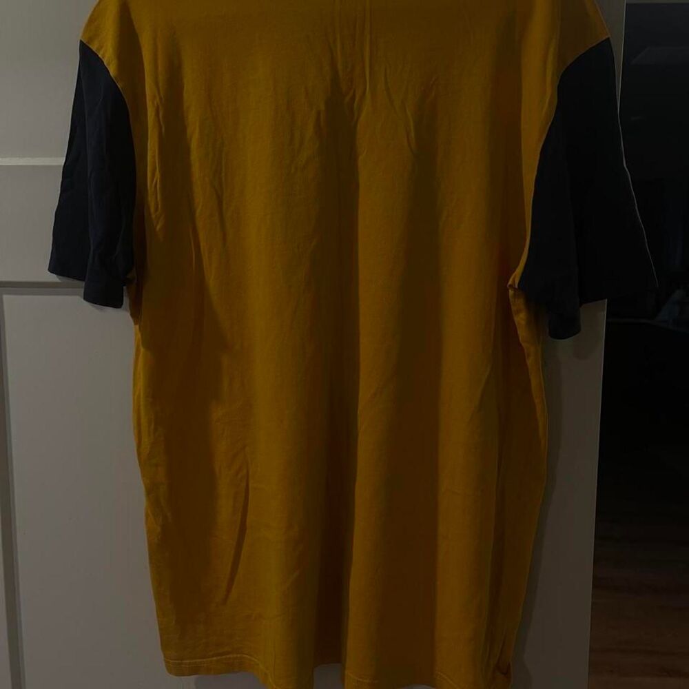 Guess Men's multi T-shirt - Picture 3 of 3